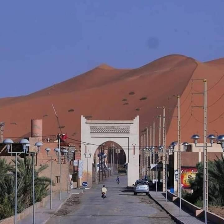 Maison Riad Tamarighte メルズーガ エクステリア 写真