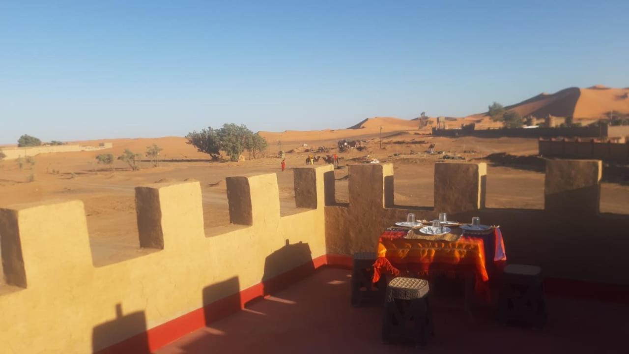 Maison Riad Tamarighte メルズーガ エクステリア 写真